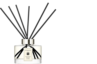Velvet Rose & Oud Home Candle | Jo Malone London | United